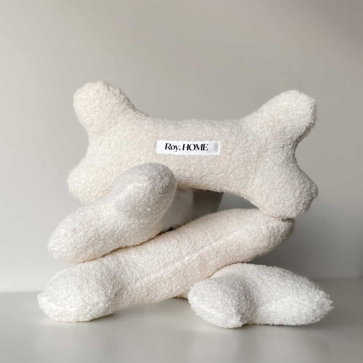 Roy.HOME Boucle Bone Dog Pillow