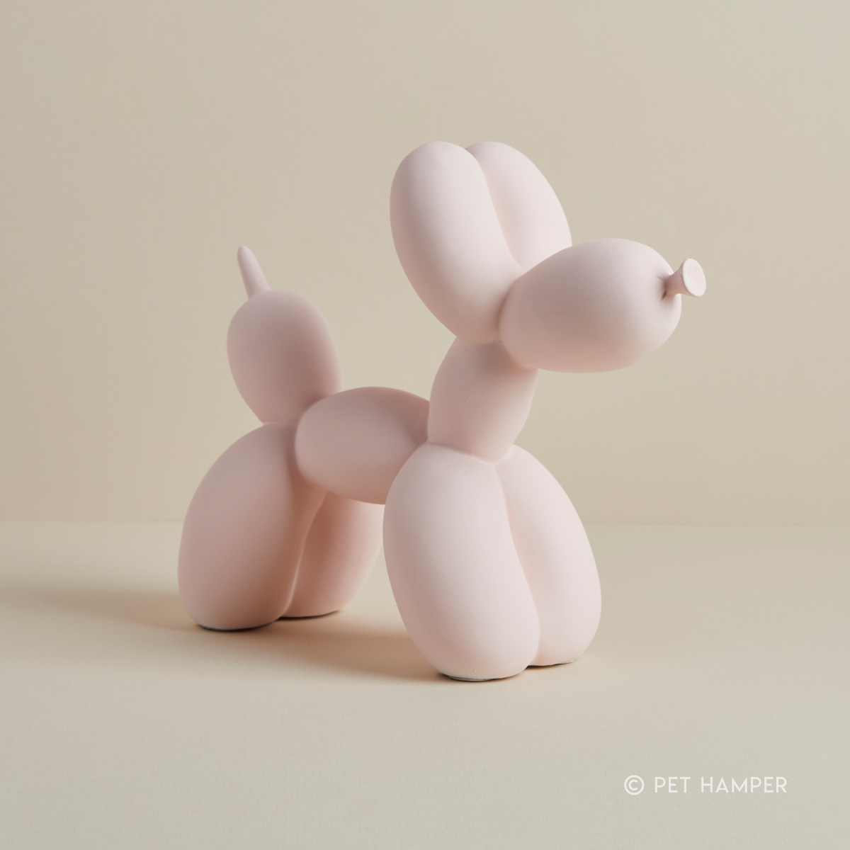 Modern Balloon Dog Ornament - Pink